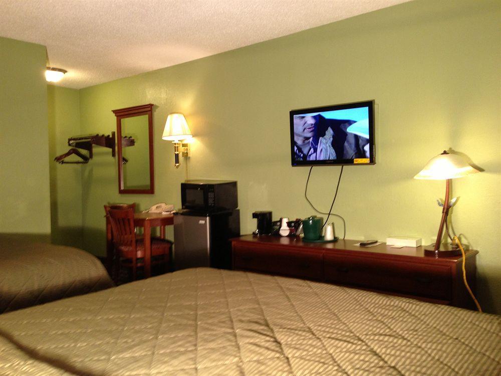 University Manor Inn 버펄로 외부 사진